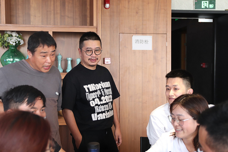 ���������ԡ�������������ŷ���Ժ���Ľ����մ�����������