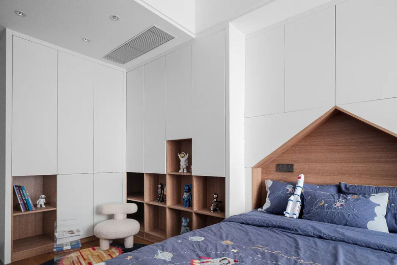 û���ܾܾ���������