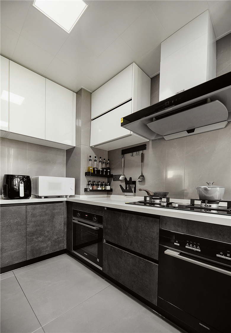 120�O�ִ���Լ������ֵ����������������͸¶������Ļ���Ϣ