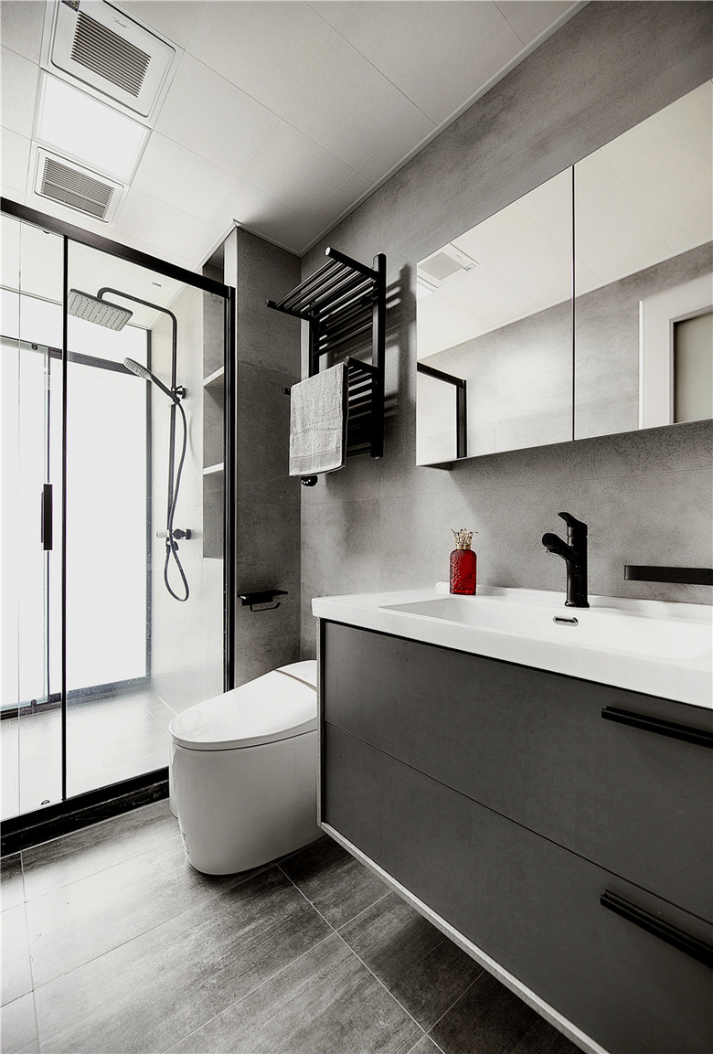 120�O�ִ���Լ������ֵ����������������͸¶������Ļ���Ϣ