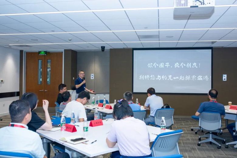 ������ͷ ����������Լ���Ĺ��ƿյ�Ʒ�ƹ�ͨ��˳���ٿ�