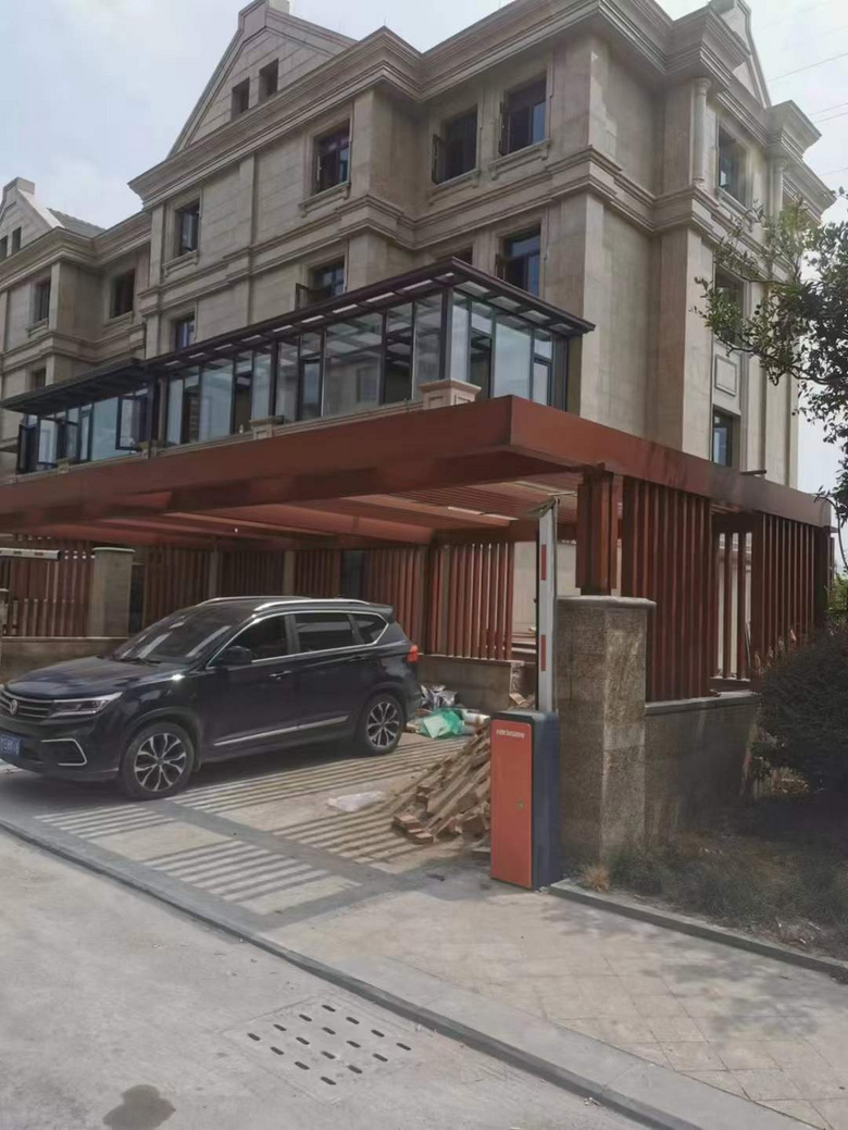 �����տ�����ף�ص�Ϫ��������֮�ǿ�����