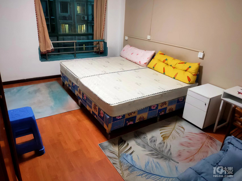 恒泰御庭园 二号线振宁路地铁旁 农业大厦港汇中心周边 大阳台