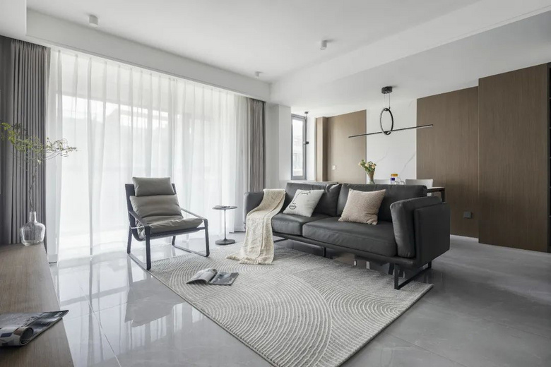 �ְ��ֽ�����졸��Χ�С��Ҿӣ��Ӵ˰��ϼ���ף�