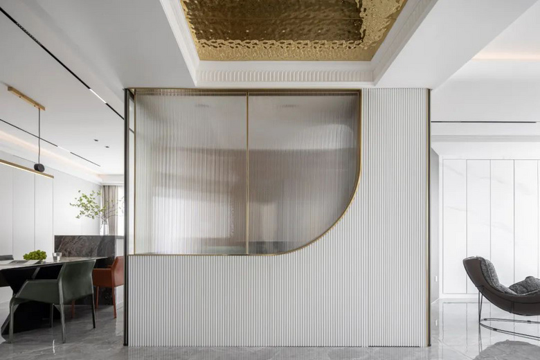 �ְ��ֽ�����졸��Χ�С��Ҿӣ��Ӵ˰��ϼ���ף�