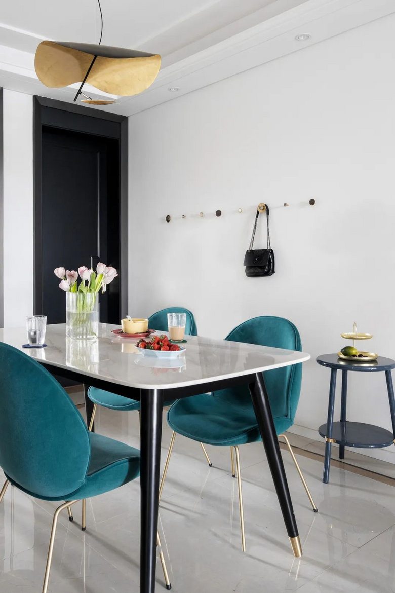 ���ţ�6�����������Ը�20cm������