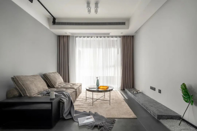 ���ţ�6�����������Ը�20cm������