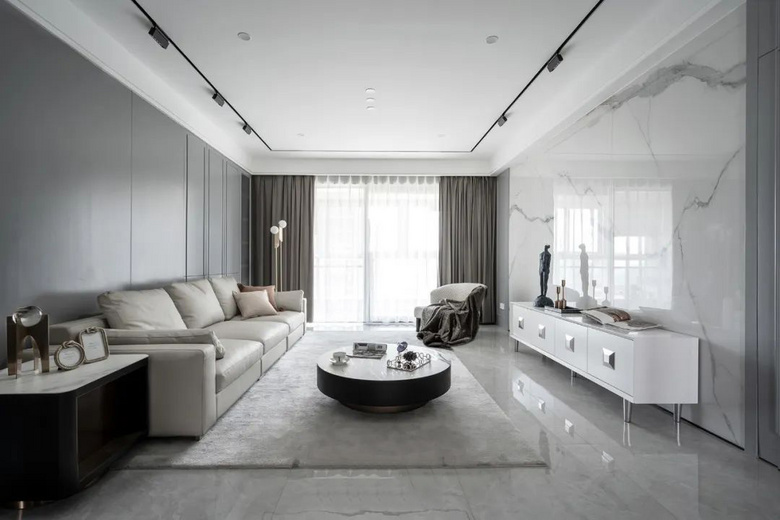 ���ţ�6�����������Ը�20cm������