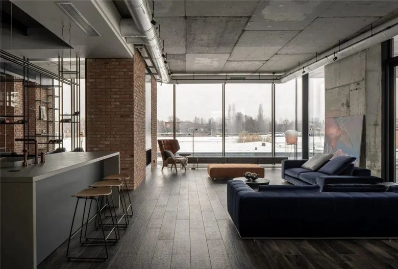 ���ţ�6�����������Ը�20cm������