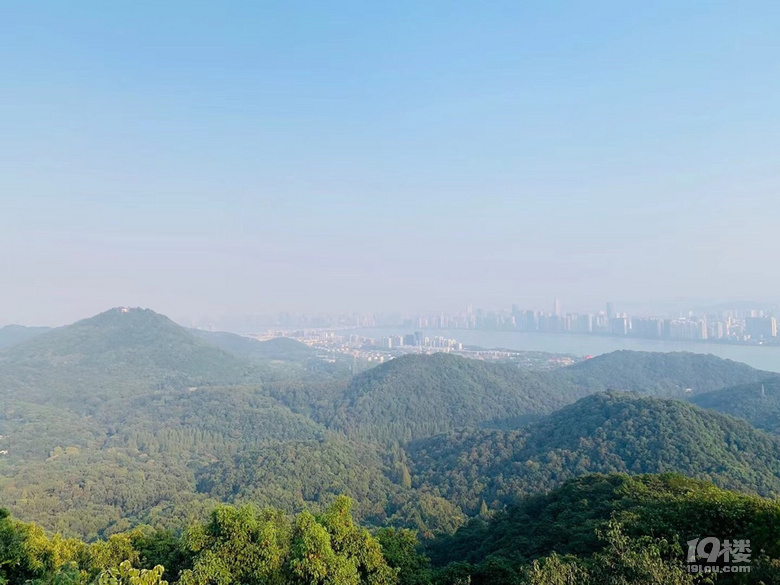 贵人阁爬山路线