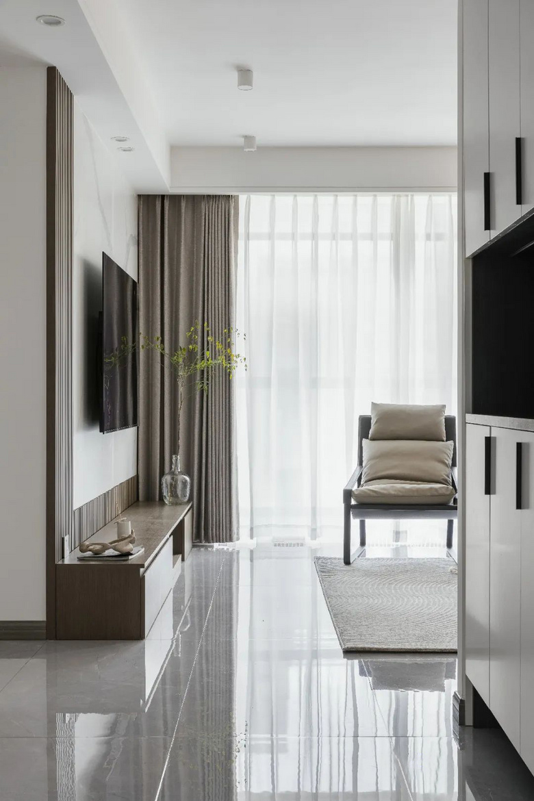 ���輶������ƹ��ԣ�ɶ���Ͷ���װ��