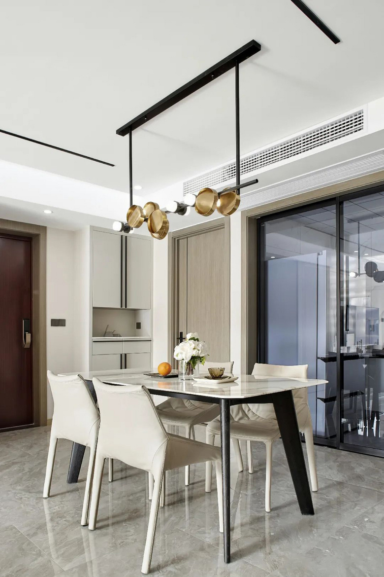 ���輶������ƹ��ԣ�ɶ���Ͷ���װ��