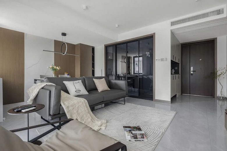 ���輶������ƹ��ԣ�ɶ���Ͷ���װ��