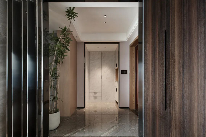 ���輶������ƹ��ԣ�ɶ���Ͷ���װ��