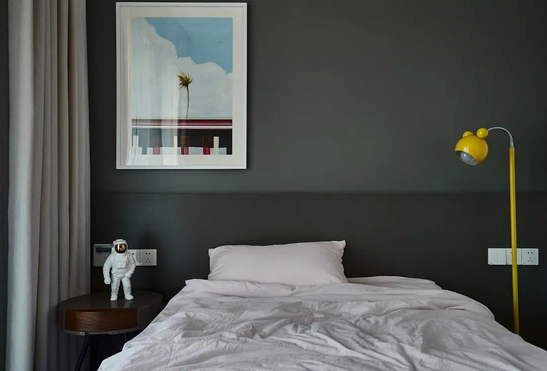 �ڰ׻ҵļ�����װ���߼�����̫�и���ˣ�