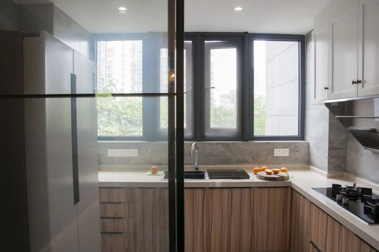 һ��Ư�����񣬾�������������