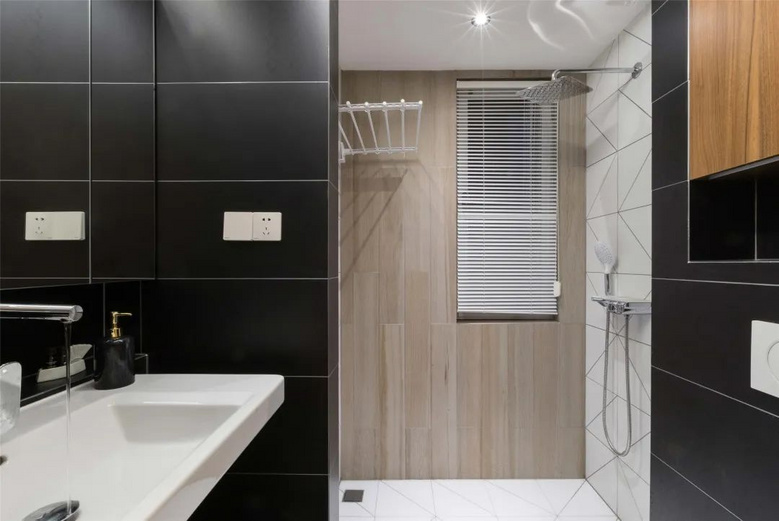 ԡ�����������㣬ʡ�Ĳ�ֹһ��㣡