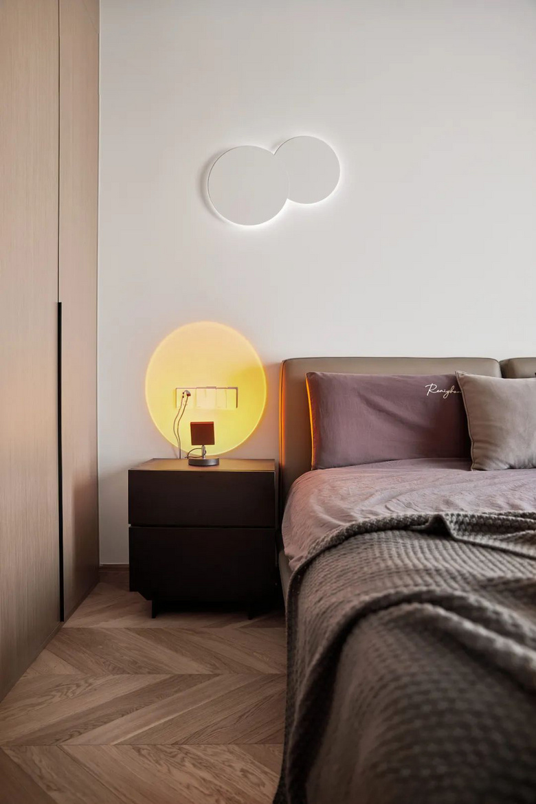 ����ڤ���ǡ����š������һ�ݴ��ݣ�ȫ����ʽ����������ӰԺ