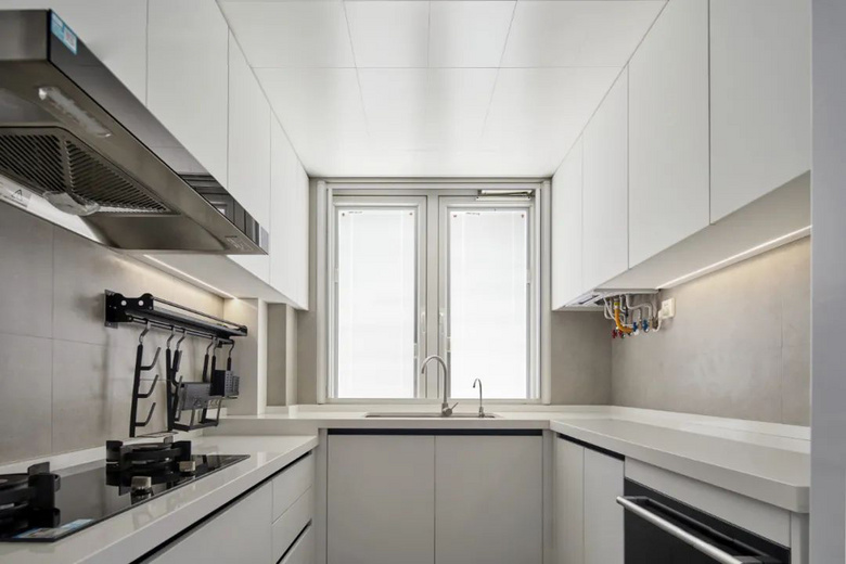 ����ڤ���ǡ����š������һ�ݴ��ݣ�ȫ����ʽ����������ӰԺ