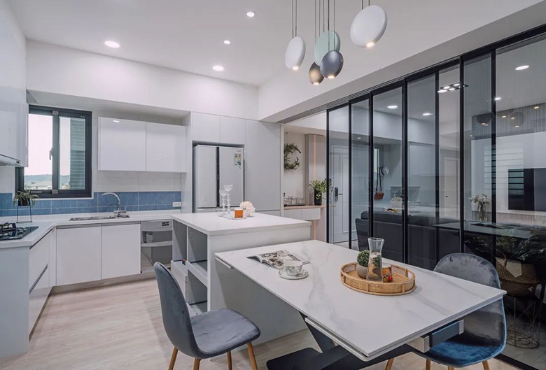 99ƽ����ɫ��լװ�ޣ����¼�Լ���������س�ʵ�ã�ֵ�ý����