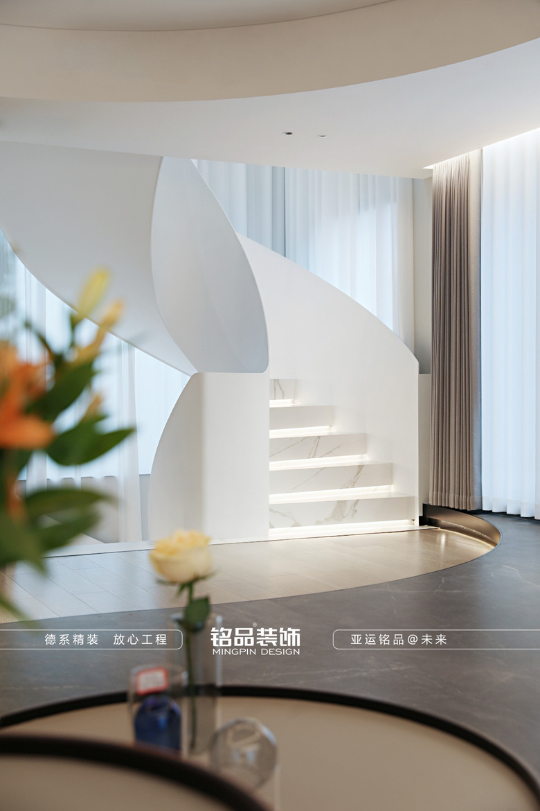 ����Ʒ��ơ���ת¥�ݴ������������¶̨����Ʒζ���������~