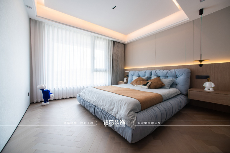 ����Ʒ������180�O�ִ���Ծ�㣬�������ƣ�����ʽ����̫���ˣ�