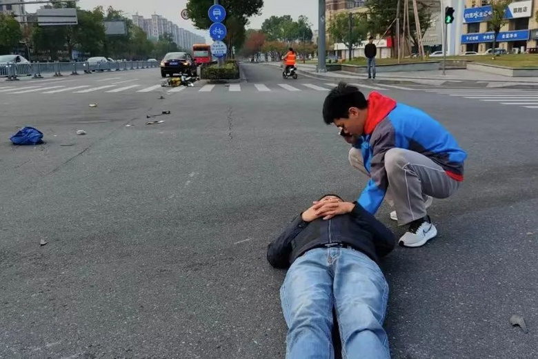 魏志強(qiáng)、魏毅然,浙江這對父子上熱搜,被點名表揚!