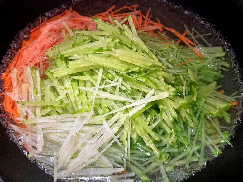 冷了都好吃的炸蘿卜丸子!居然是加它做出來(lái)的
