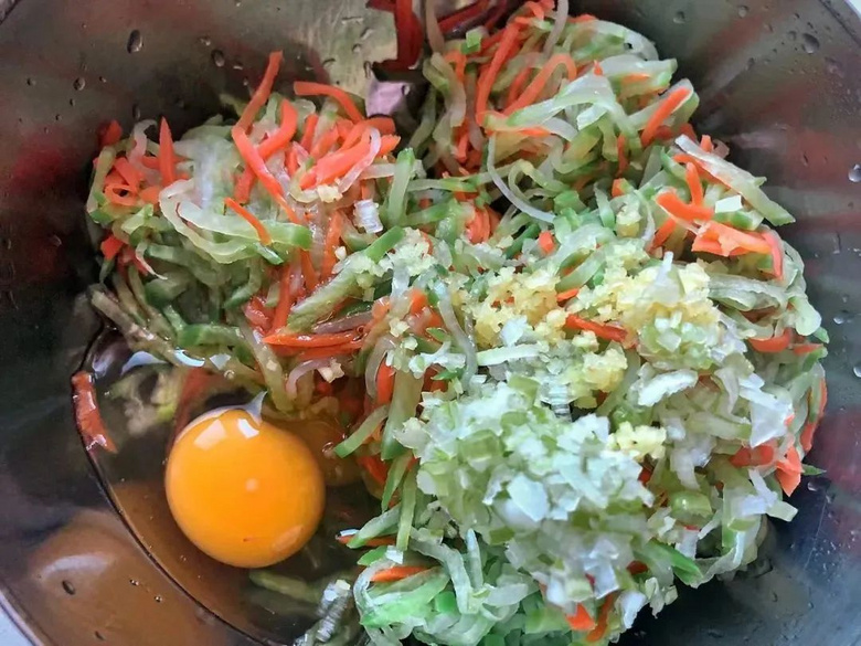 冷了都好吃的炸蘿卜丸子!居然是加它做出來(lái)的
