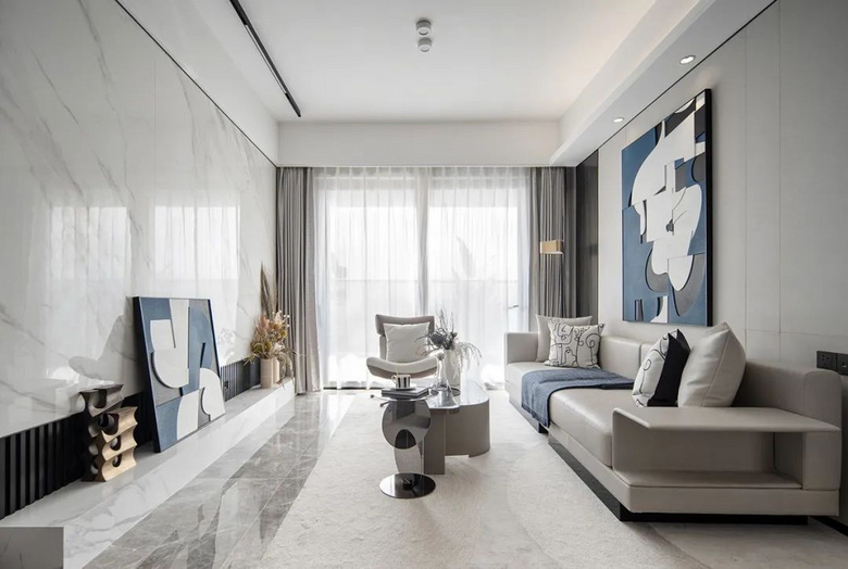 ���ӱ���ǽ����������ƣ�˲�������������Σ�