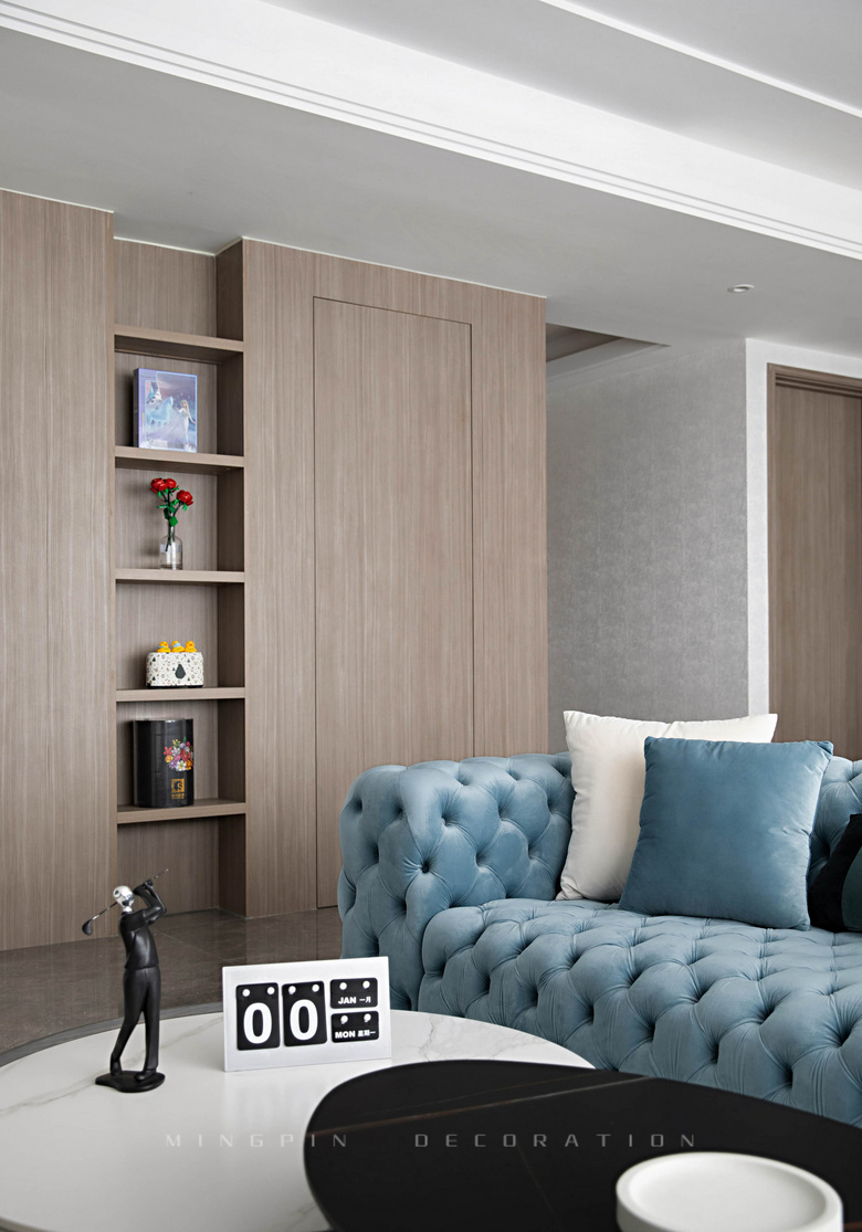 125�O���磬����ɫ����ɳ��������װ��һ���٤��