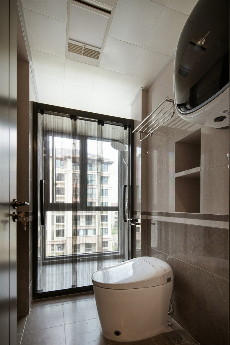 89�O�����լ��������ñ�䡢��̨���Ŵ�ռ�ס��120�O���ʸУ�