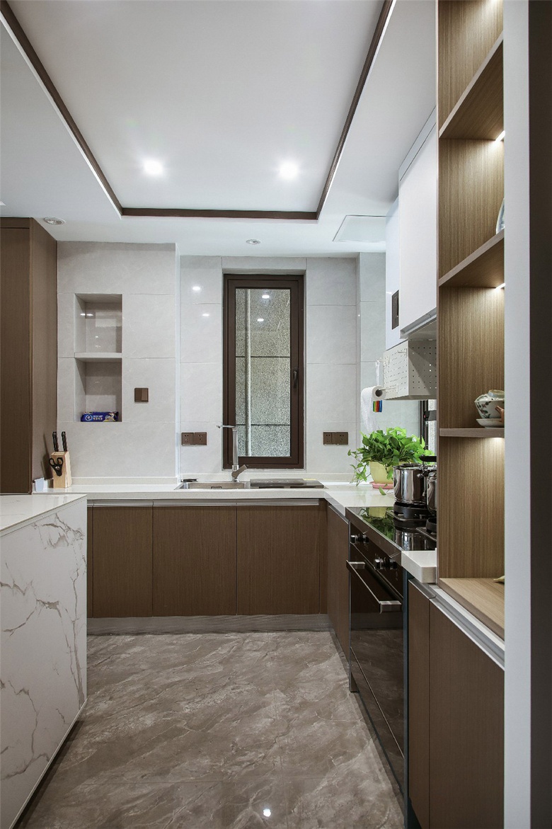 89�O�����լ��������ñ�䡢��̨���Ŵ�ռ�ס��120�O���ʸУ�