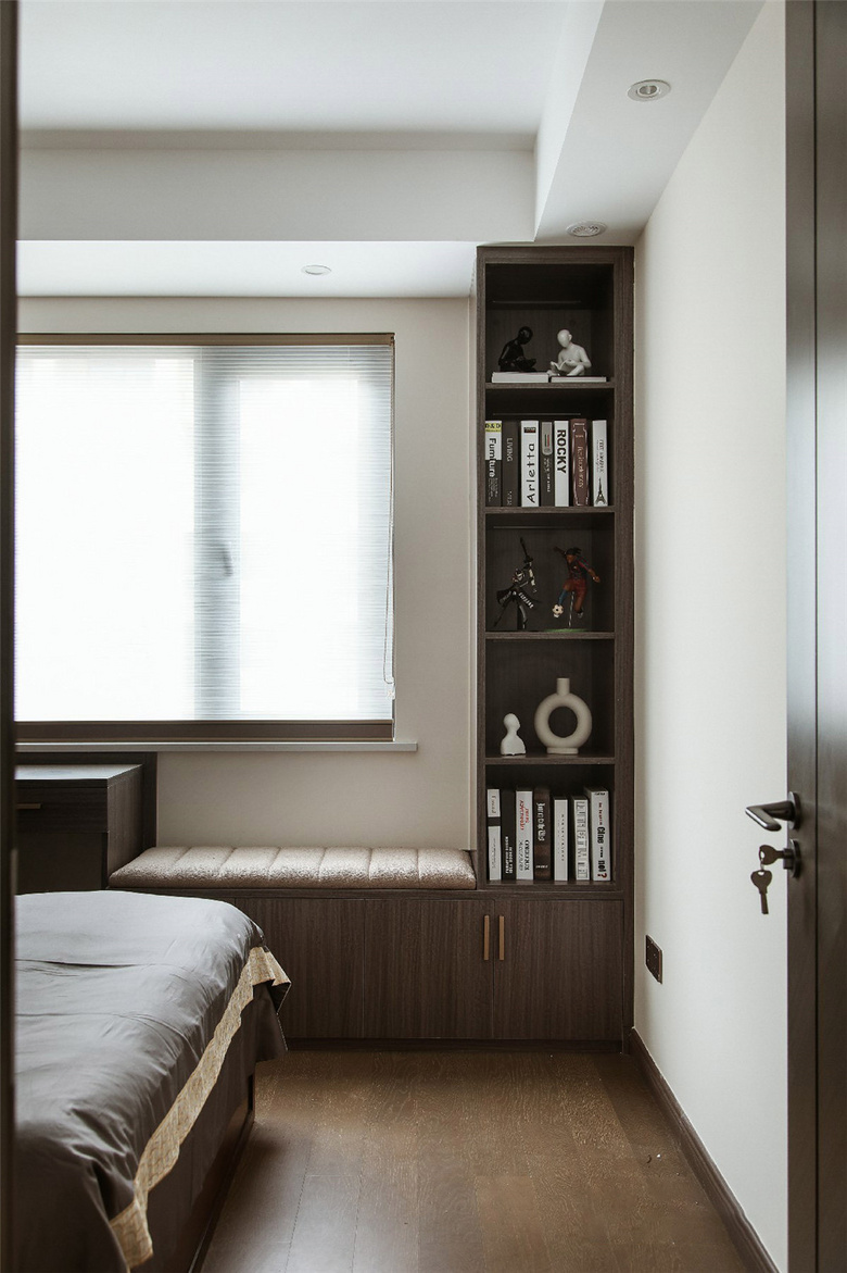 89�O�����լ��������ñ�䡢��̨���Ŵ�ռ�ס��120�O���ʸУ�