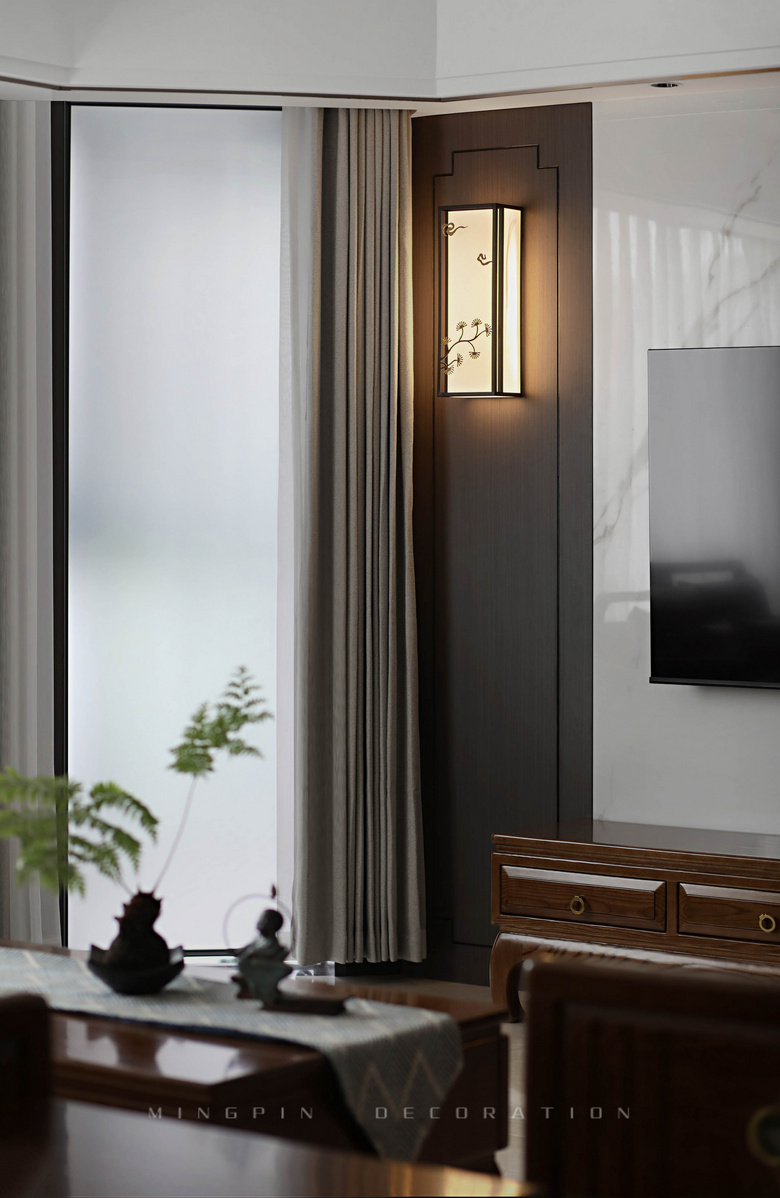 145�O����ʽ��ƣ����ò�˵����ľ���մ���Զ�����ʱ