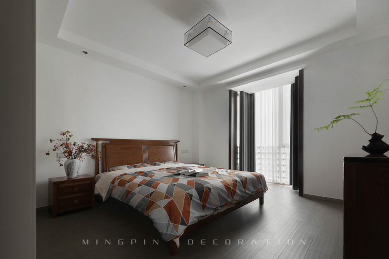 145�O����ʽ��ƣ����ò�˵����ľ���մ���Զ�����ʱ