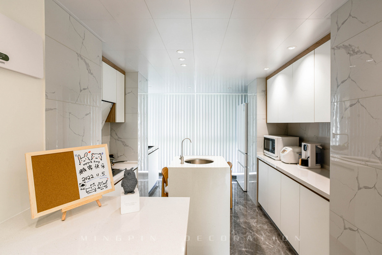 85㎡居然没有餐厅?客厅改成游戏厅,这就是90后新生活方式吗