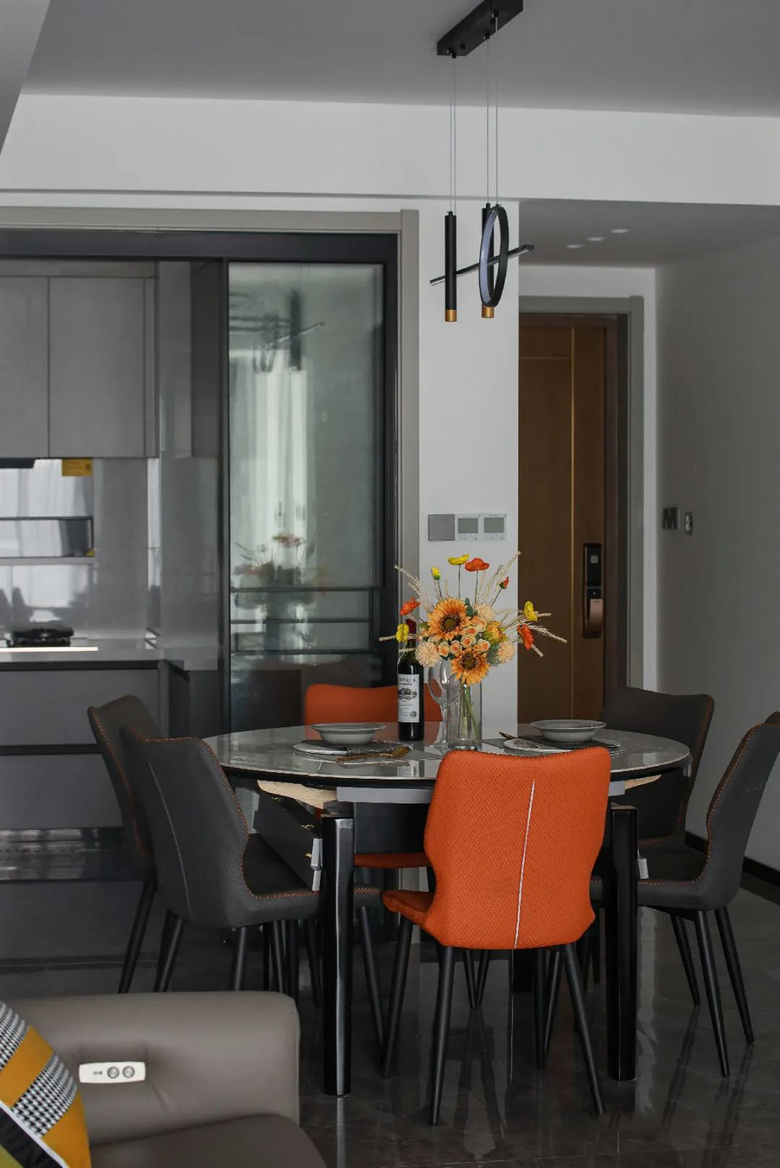 103�O�ִ��磬���Ų���+����̨+ǿ���ɣ���ס30��Ҳ���壡