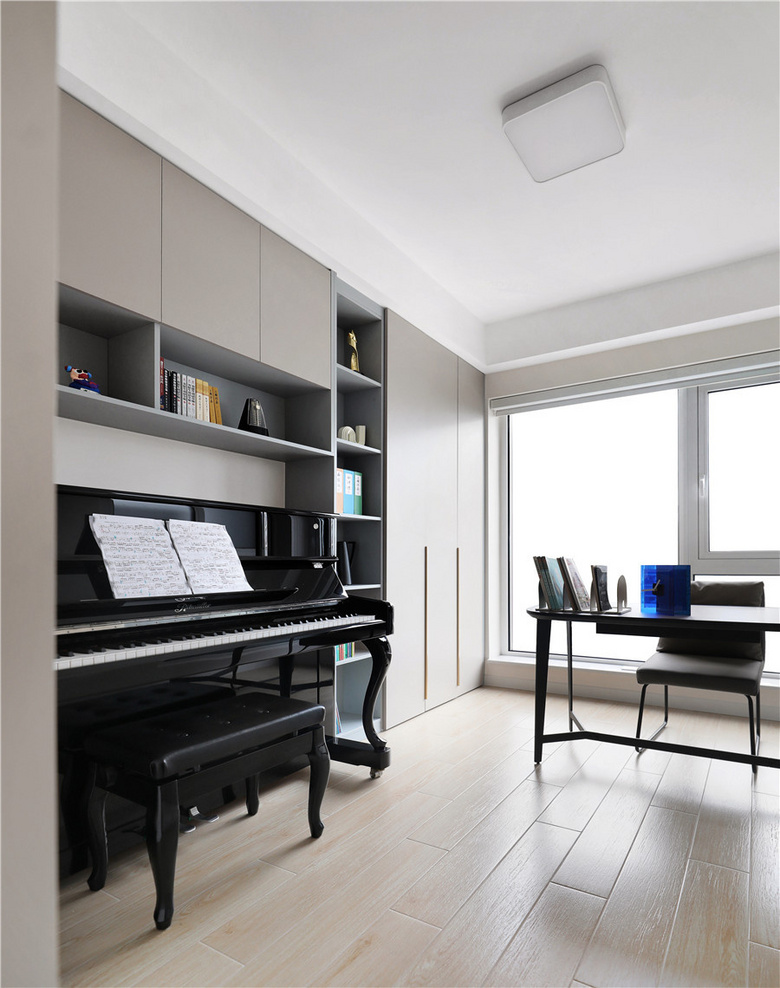 ���120�O�ļҳ����ִ��磬�ּ��ʫ�黭��