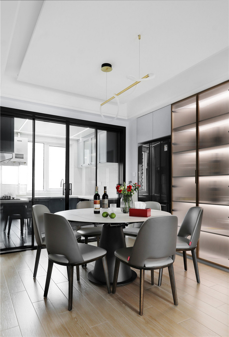 ���120�O�ļҳ����ִ��磬�ּ��ʫ�黭��