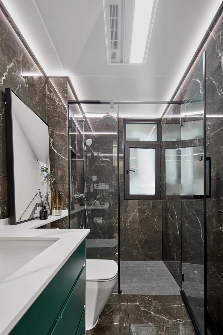 114�O ���ص�ɫ��+�Ϳ��Ĳ��ʣ����츻�й����ԵĿռ䡣