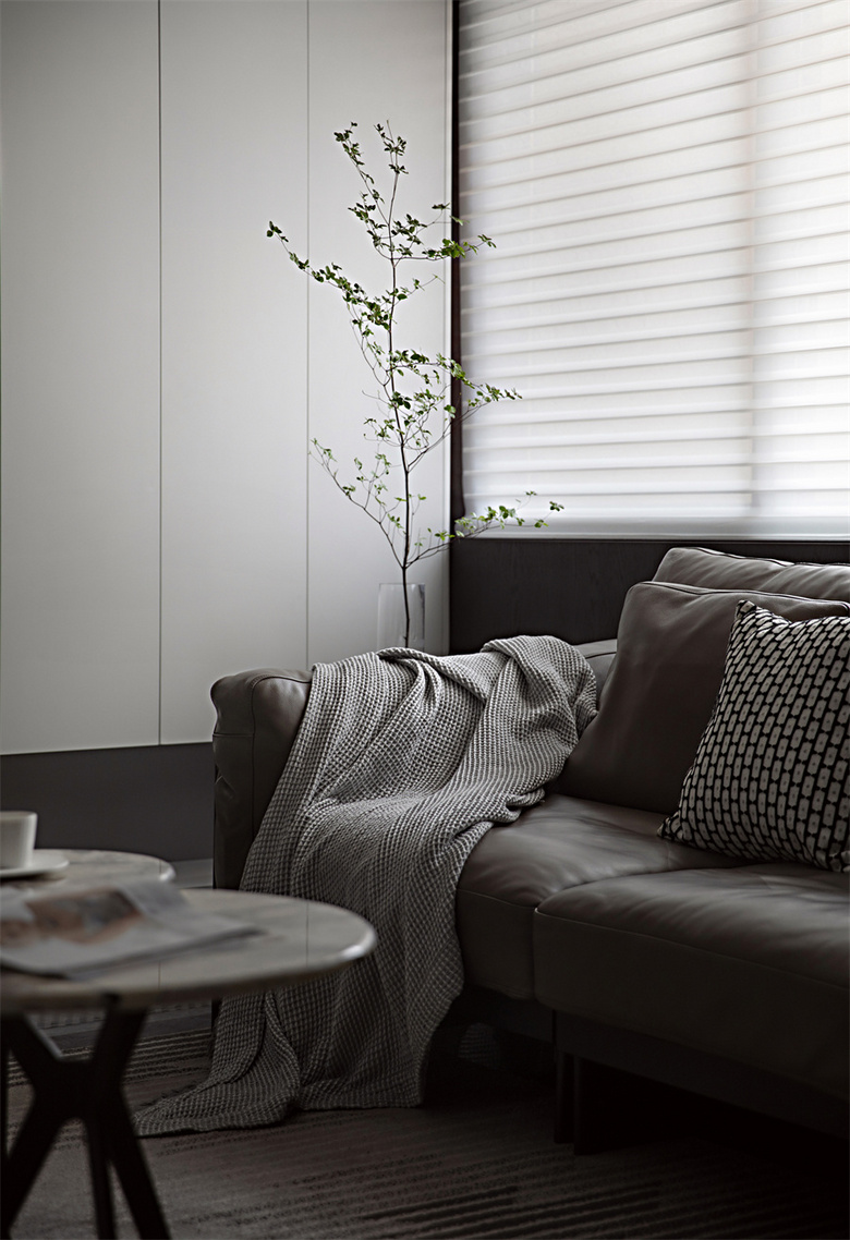 138�O�ڰ׻ң���������ִ��磬�ռ��Դ�һ��