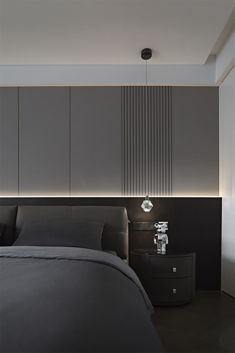 138�O�ڰ׻ң���������ִ��磬�ռ��Դ�һ��