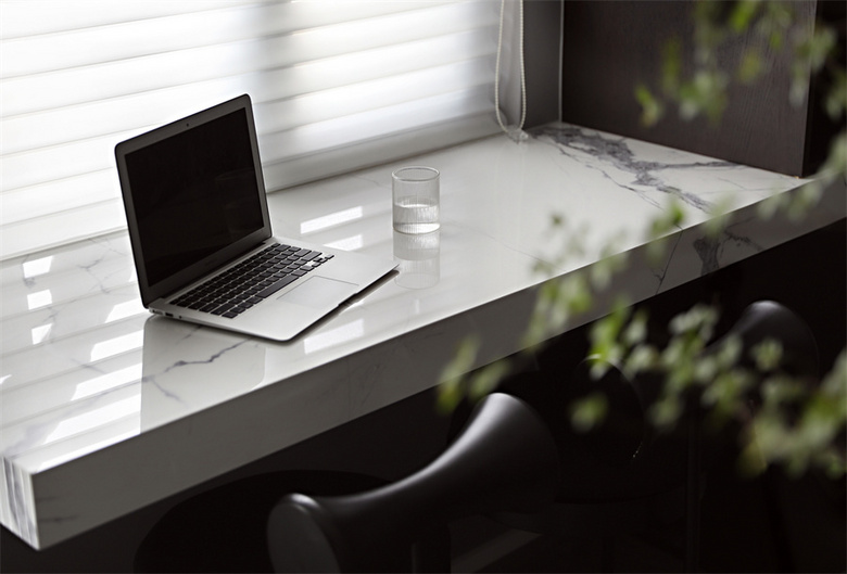 138�O�ڰ׻ң���������ִ��磬�ռ��Դ�һ��