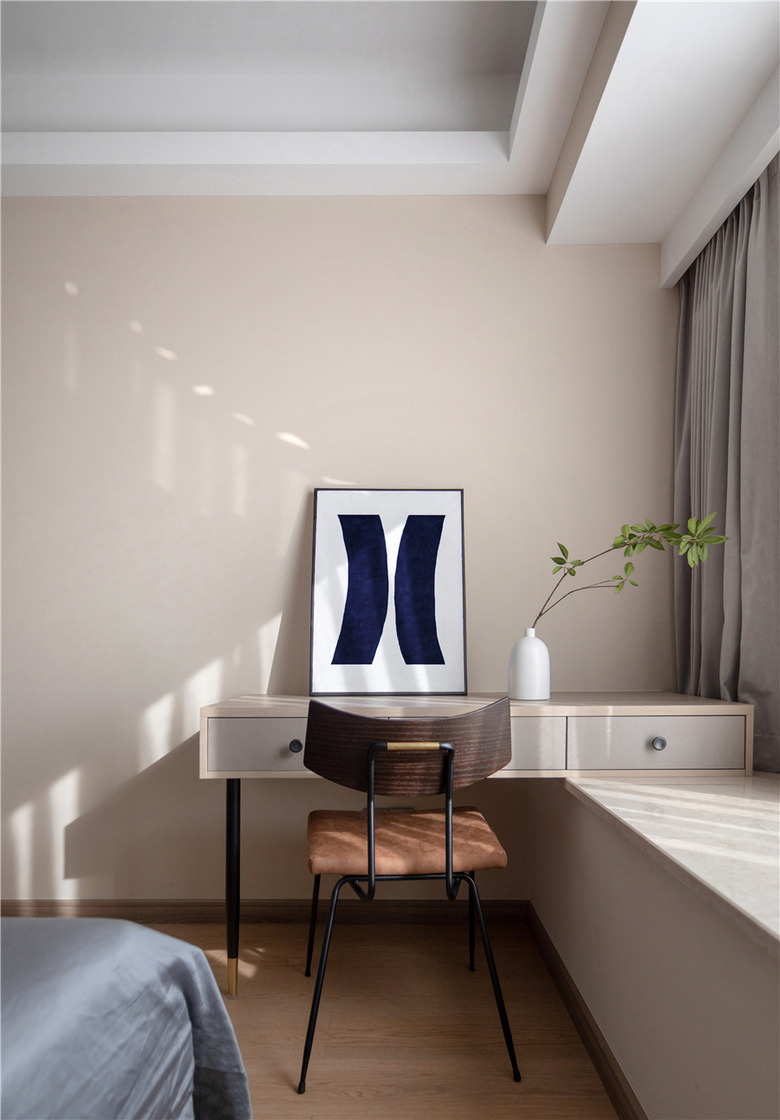 131�Oԭľ�磬������ҵ�Ī����ɫ����˵�ǽ̿���ʽģ���˰�