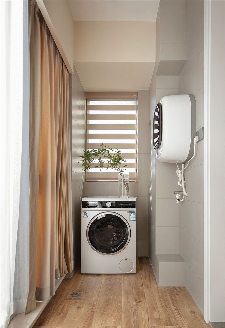 131�Oԭľ�磬������ҵ�Ī����ɫ����˵�ǽ̿���ʽģ���˰�