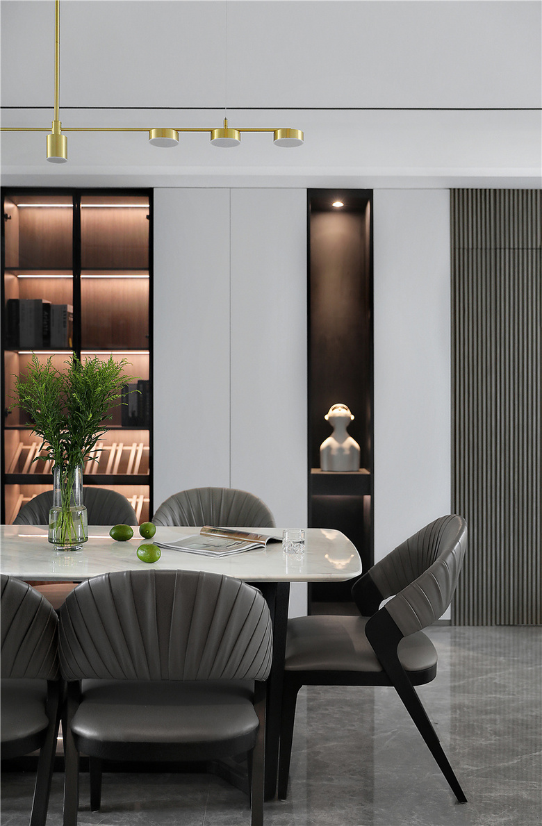 �ִ���Լ�����װ���������