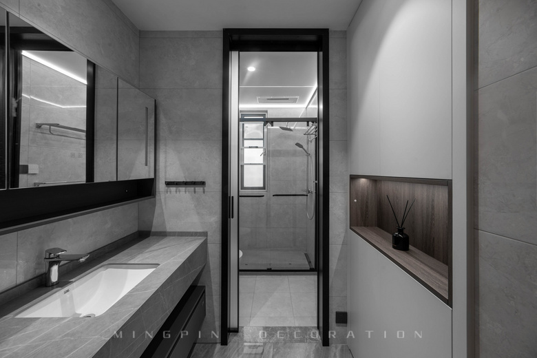 160�O�ִ���Լ�磬�򵥸߼��У��ں���װ����С����