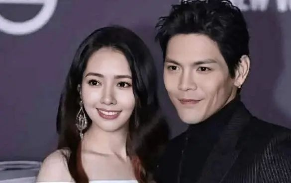 唐嫣和港圈干爹的瓜？向佐郭碧婷拼三胎？