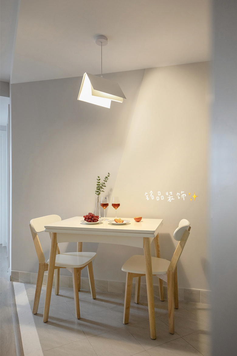 64�O�Ϸ����£�Ҫ�����жԱ�ͼ�Ҷ�������ϸ��